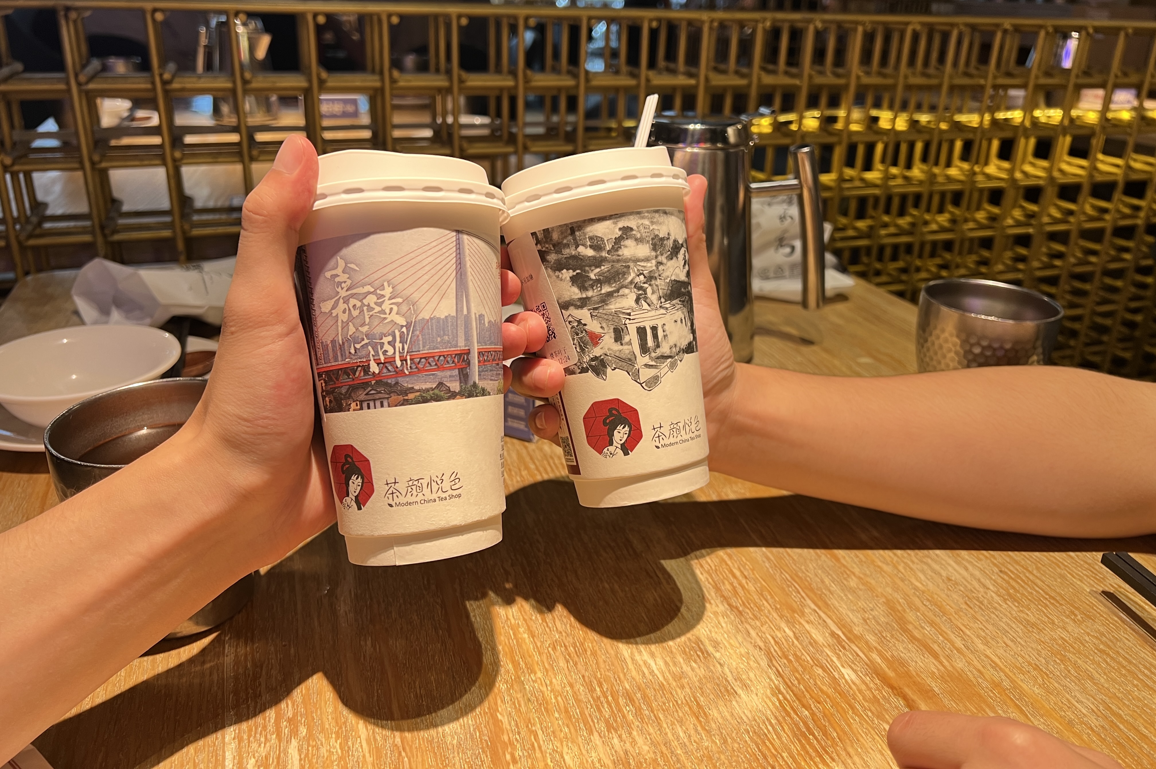 室友要求一起拍一张